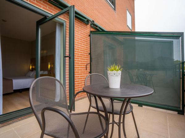 Posadas de España Malaga : photo 1 de la chambre chambre double supérieure avec terrasse