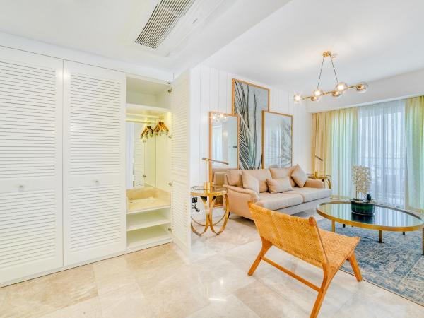 Numa Port Hotel : photo 10 de la chambre chambre de luxe avec bain à remous - vue sur mer