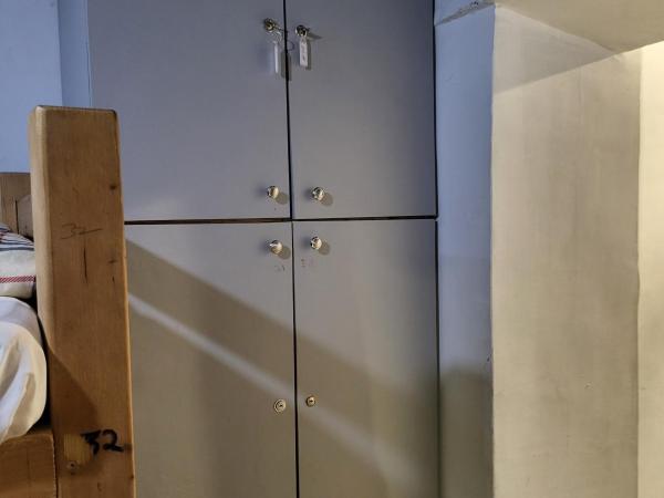 NAMASTEY MUMBAI BACKPACKERS : photo 5 de la chambre lit dans dortoir mixte de 10 lits