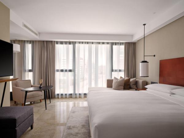 Tunis Marriott Hotel : photo 1 de la chambre chambre lit king-size deluxe