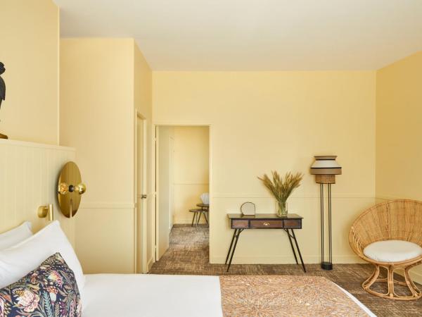 Hotel Indigo Bordeaux Centre Chartrons, an IHG Hotel : photo 8 de la chambre suite avec 1 lit king-size et 1 lit superposé