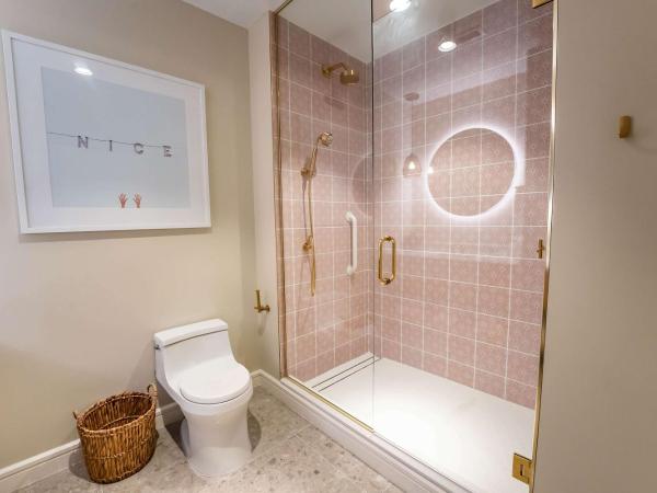 Embassy Suites By Hilton Orlando Sunset Walk : photo 10 de la chambre one-bedroom queen studio suite