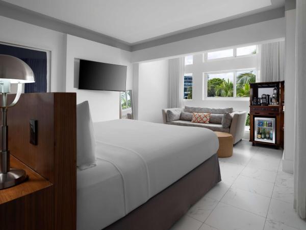 Nautilus Sonesta Miami Beach : photo 1 de la chambre chambre lit king-size deluxe