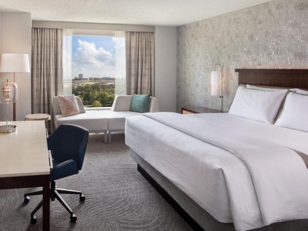 The Westin Atlanta Perimeter North : photo 1 de la chambre chambre traditionnelle avec 1 lit king-size