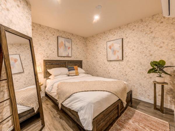 Quebec 2 Bedroom Apartment : photo 2 de la chambre appartement - rez-de-chaussée