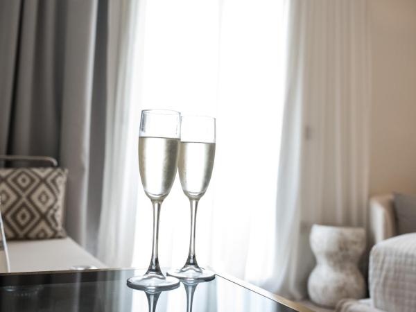 Νumi Boutique Hotel : photo 3 de la chambre suite supérieure - vue sur mer