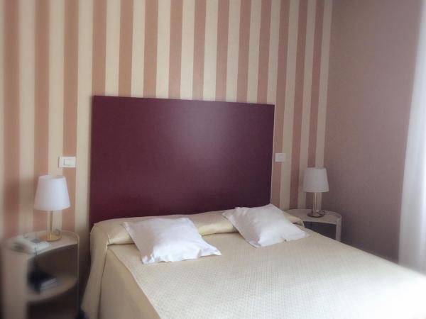 Hotel Colombia : photo 6 de la chambre chambre double