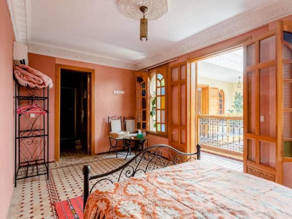 Riad Dar Saidi : photo 10 de la chambre chambre double avec salle de bains privative