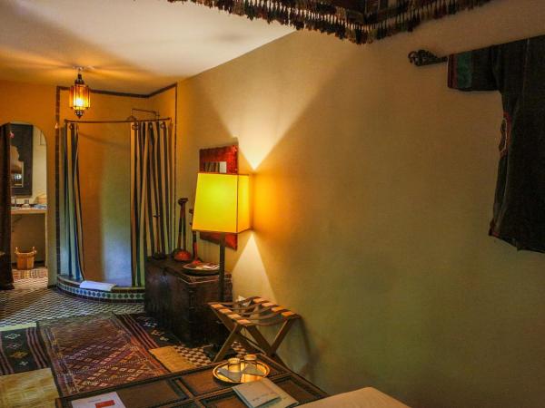 Riad Jardin Des Biehn : photo 4 de la chambre le persan