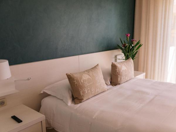 Résidence Châteauneuf : photo 1 de la chambre appartement supérieur