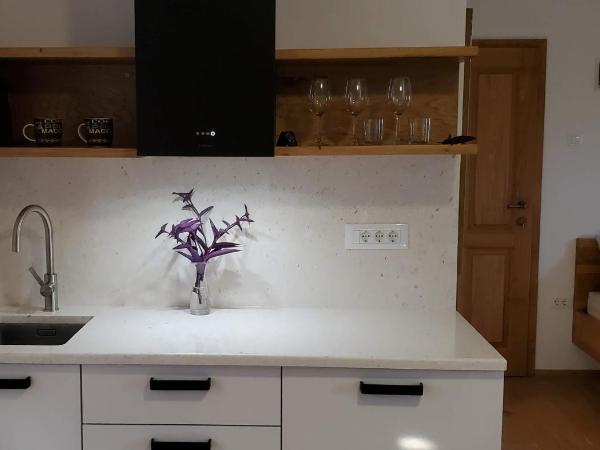 Lastin Dvor : photo 4 de la chambre studio - vue sur mer