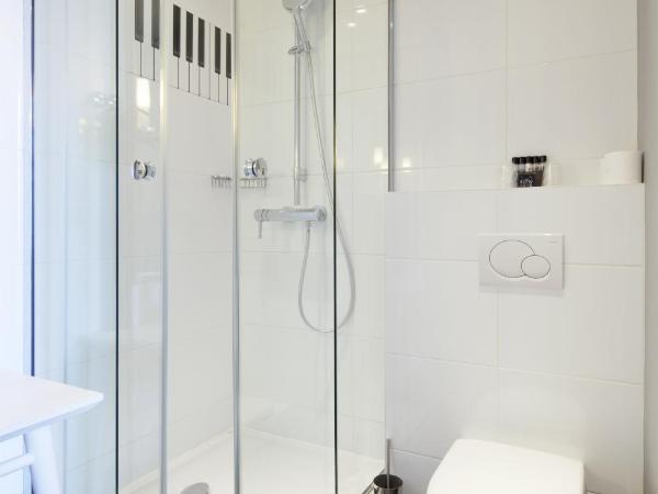 Hôtel du Triangle d'Or : photo 4 de la chambre chambre double ou lits jumeaux supérieure