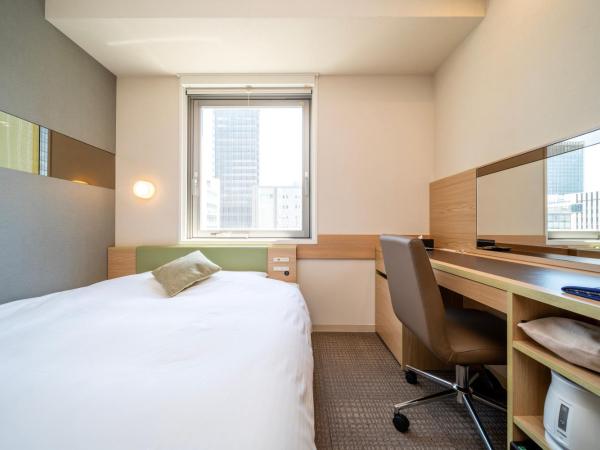 Super Hotel Premier Tokyo Station Yaesu-Chuoguchi : photo 1 de la chambre chambre double standard - non-fumeurs