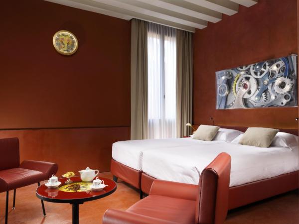 Hotel L'Orologio - WTB Hotels : photo 9 de la chambre chambre double deluxe