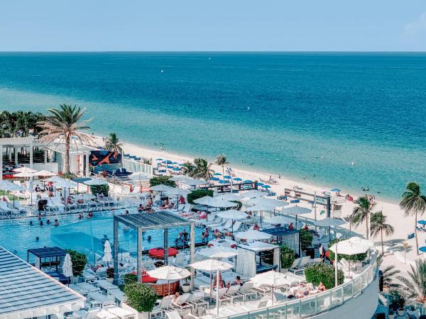 Beachfront-Spacious W Residence : photo 1 de la chambre suite deluxe - vue sur mer