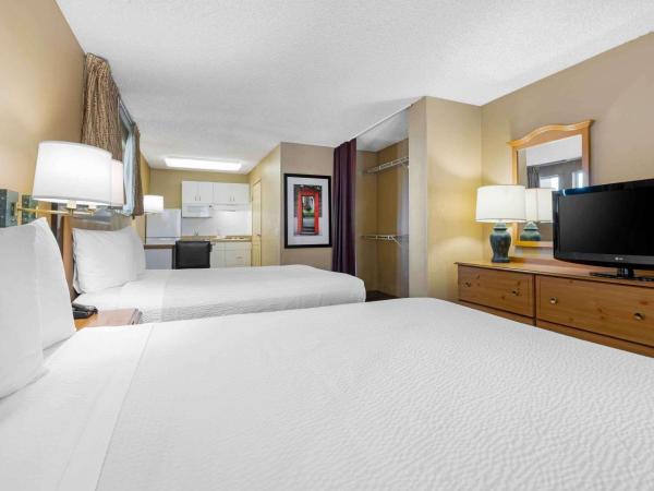 Extended Stay America Suites - San Diego - Fashion Valley : photo 3 de la chambre studio avec 2 lits doubles - non-fumeurs