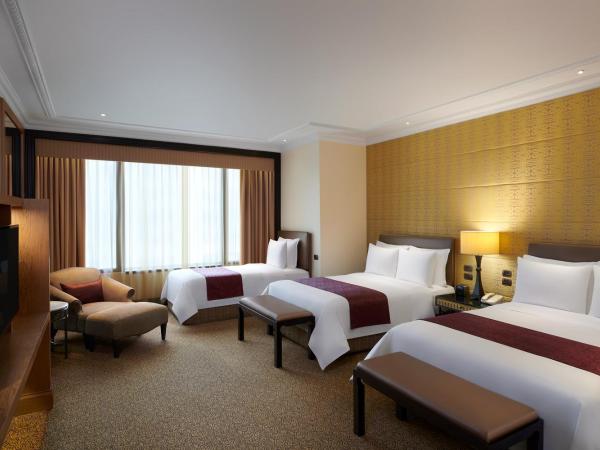 Sheraton Grande Sukhumvit, a Luxury Collection Hotel, Bangkok : photo 1 de la chambre chambre familiale