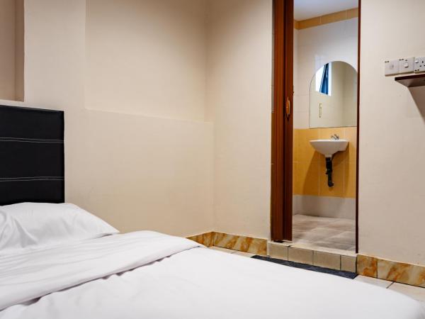H2 Worldpackers , The Social Hotel : photo 1 de la chambre chambre supérieure lit queen-size