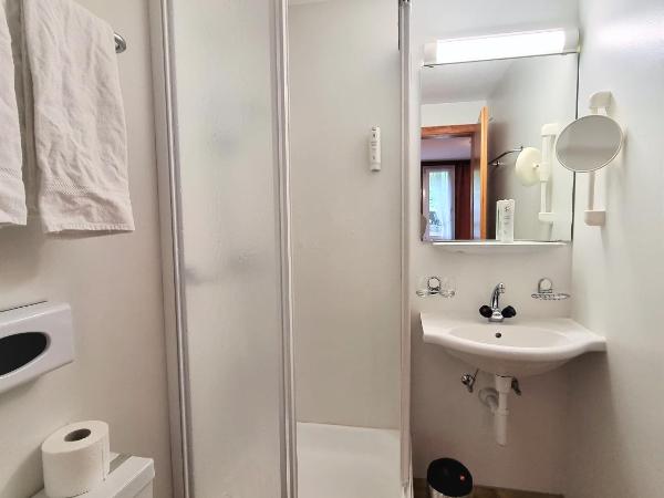 Self service Guesthouse Berggeist : photo 2 de la chambre chambre double Économique nord