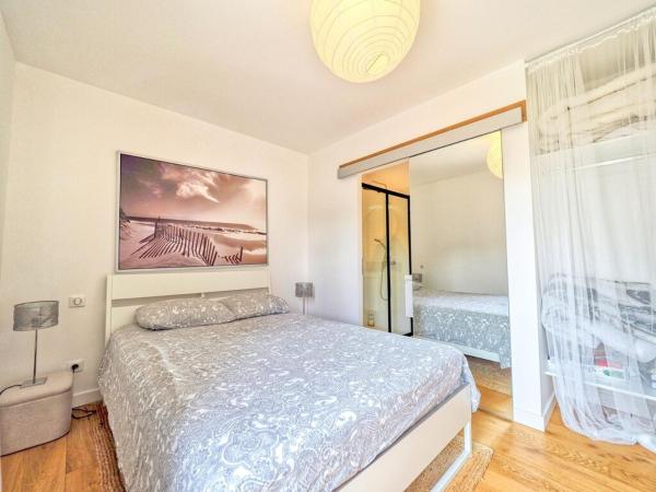 VILLA MADHUKA - Chambres d'hôtes : photo 5 de la chambre chambre double avec salle de bains privative