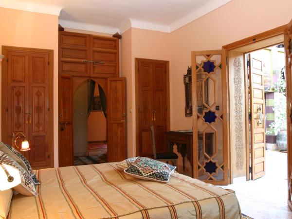 Dar Ayniwen Garden Hotel & Bird Zoo : photo 6 de la chambre chambre double avec salle de bains privative extérieure