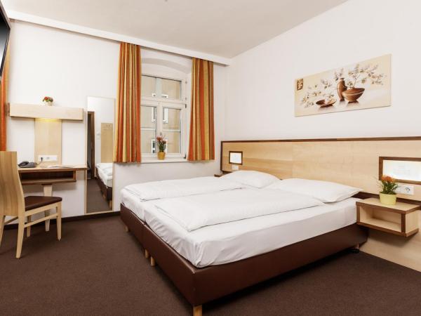 Hotel Goldene Krone Innsbruck : photo 5 de la chambre chambre double ou lits jumeaux