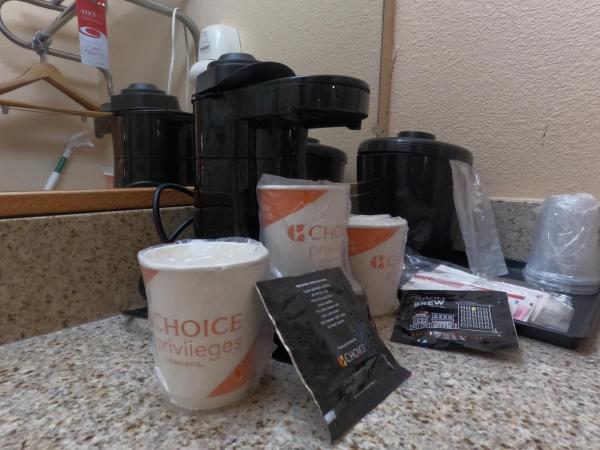 Econo Lodge Inn & Suites Downtown Northeast near Fort Sam Houston : photo 10 de la chambre chambre lit king-size - non-fumeurs