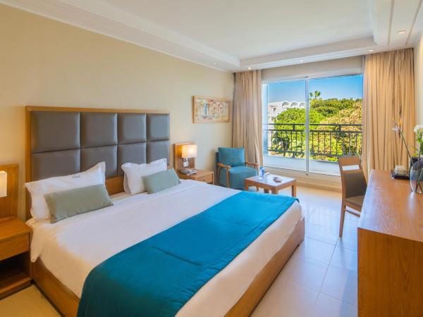 Hotel Bel Azur Thalasso & Bungalows : photo 7 de la chambre suite junior