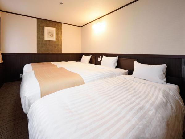 Belmont Hotel : photo 1 de la chambre chambre triple - non-fumeurs