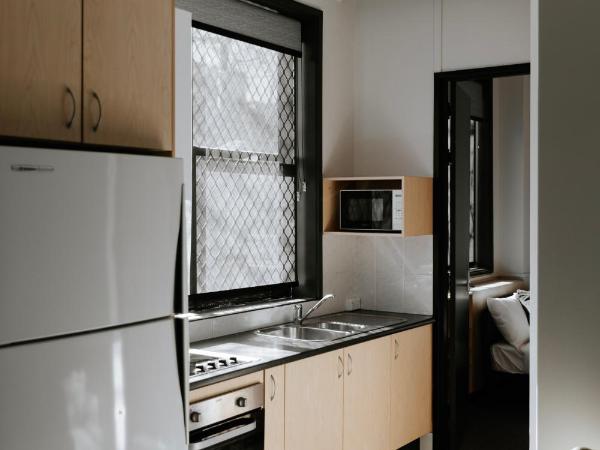 Canberra Accommodation Centre : photo 1 de la chambre two bedroom apartment - ground floor