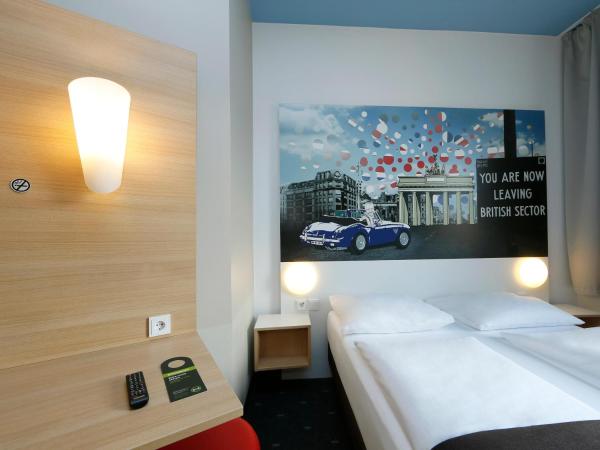 B&B Hotel Berlin-Charlottenburg : photo 5 de la chambre chambre familiale