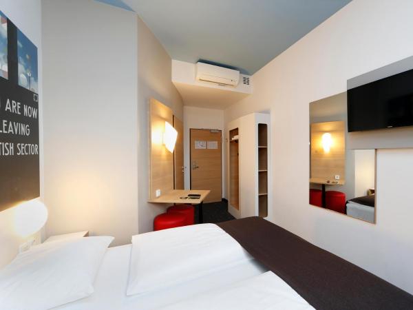 B&B Hotel Berlin-Charlottenburg : photo 4 de la chambre chambre double