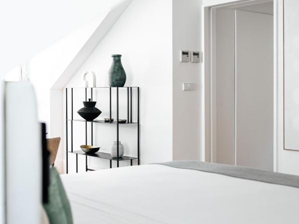 The House on the Pink Street in Lisbon : photo 9 de la chambre loft