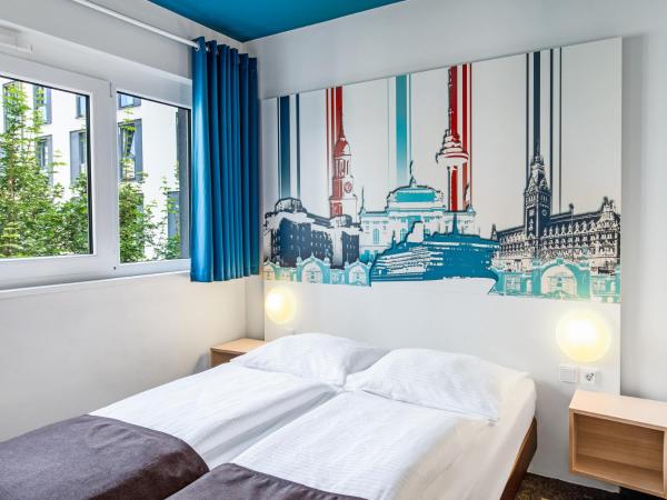 B&B Hotel Hamburg City-Ost : photo 4 de la chambre chambre triple