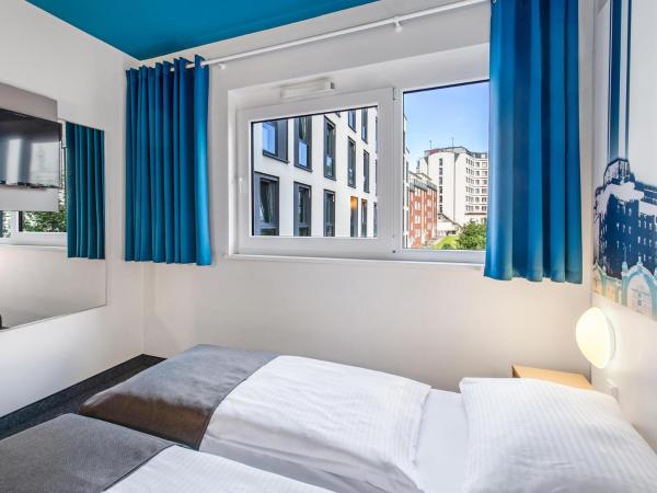 B&B Hotel Hamburg City-Ost : photo 5 de la chambre chambre lits jumeaux