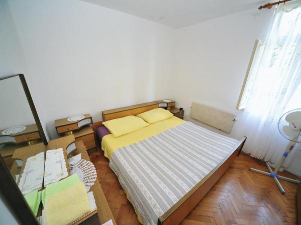 Rooms Novaković : photo 3 de la chambre chambre double avec salle de bains commune