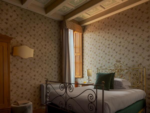 Loggiato Dei Serviti : photo 4 de la chambre chambre simple