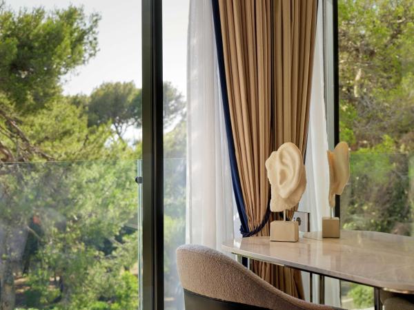 Grand Hotel Brioni Pula, A Radisson Collection Hotel : photo 5 de la chambre chambre collection - vue sur jardin