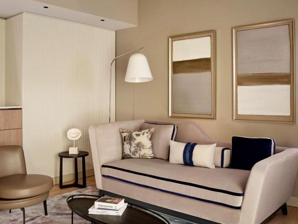 Grand Hotel Brioni Pula, A Radisson Collection Hotel : photo 6 de la chambre suite jardin