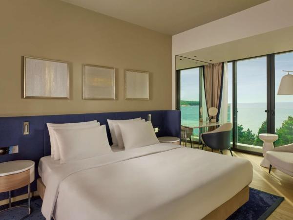 Grand Hotel Brioni Pula, A Radisson Collection Hotel : photo 6 de la chambre suite verudela - vue sur mer