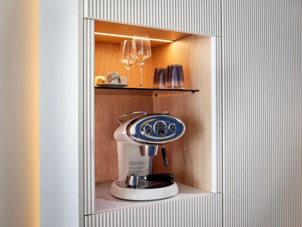 Grand Hotel Brioni Pula, A Radisson Collection Hotel : photo 9 de la chambre suite jardin