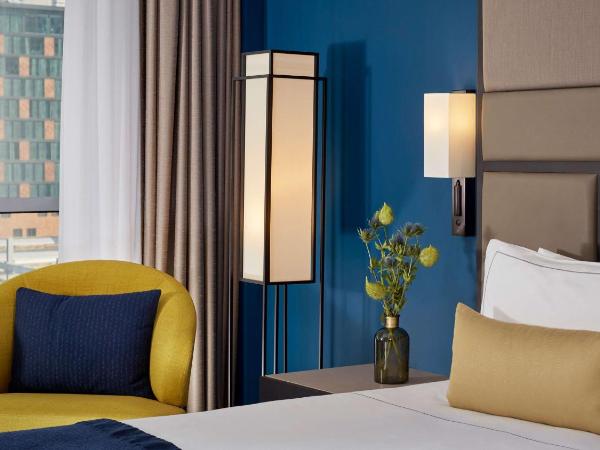 Park Plaza Utrecht : photo 6 de la chambre chambre lit king-size exécutive - vue sur ville