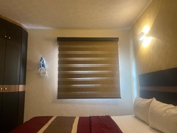 Ibeurohotel Guadalajara Expo : photo 8 de la chambre chambre lits jumeaux