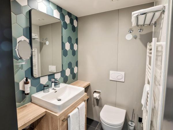 BASSENA Wien Messe Prater : photo 7 de la chambre chambre avec douche