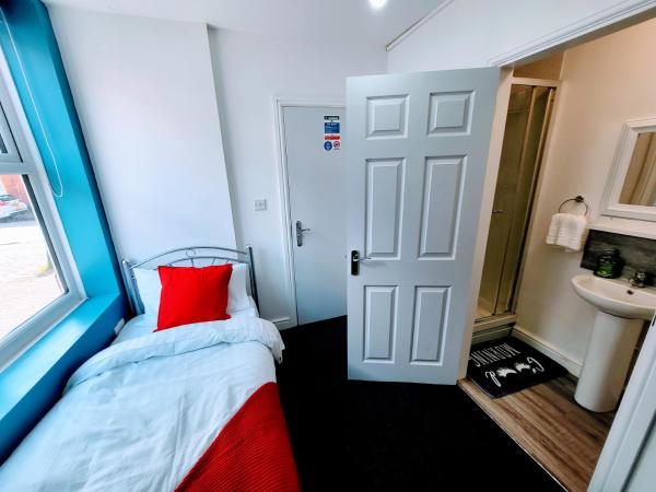 Berridge Solo Stays - NG7 : photo 4 de la chambre chambre simple avec salle de bains privative