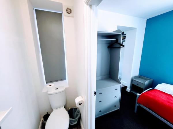Berridge Solo Stays - NG7 : photo 6 de la chambre chambre simple avec salle de bains privative