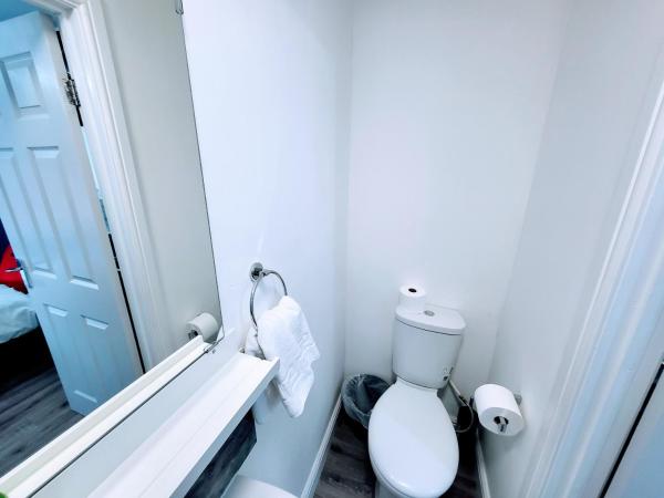 Berridge Solo Stays - NG7 : photo 6 de la chambre chambre simple avec salle de bains privative