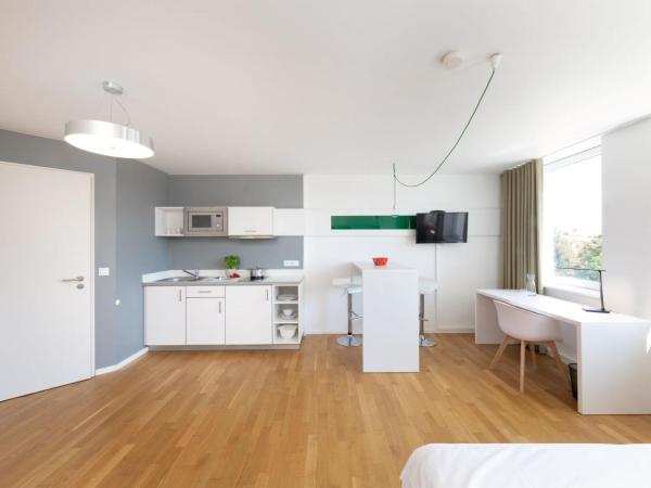 Brera Serviced Apartments Nürnberg : photo 5 de la chambre appartement confortable avec cuisine