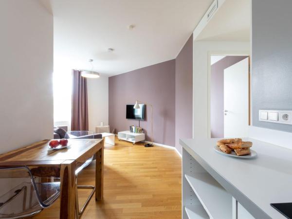 Brera Serviced Apartments Nürnberg : photo 5 de la chambre appartement incroyable avec cuisine