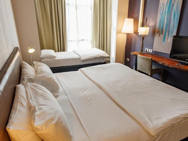 Esplendor by Wyndham Mendoza : photo 1 de la chambre chambre triple